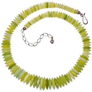 Signed Sterling Silver Jay King Graduated Green Serpentine Disc Beaded Necklace